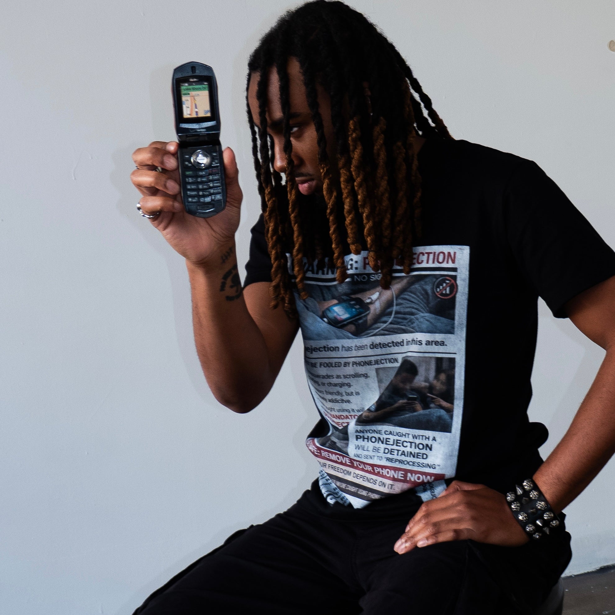PHONEJECTION TEE